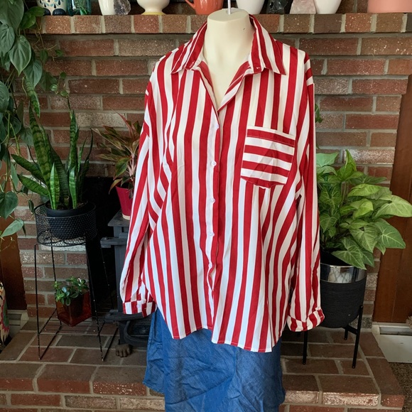 Silky red and white striped top - Picture 4 of 6